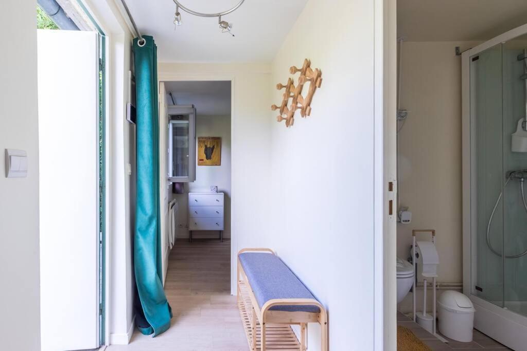 Maisonnette Dans Jardin Partage Bois-Colombes Exterior foto